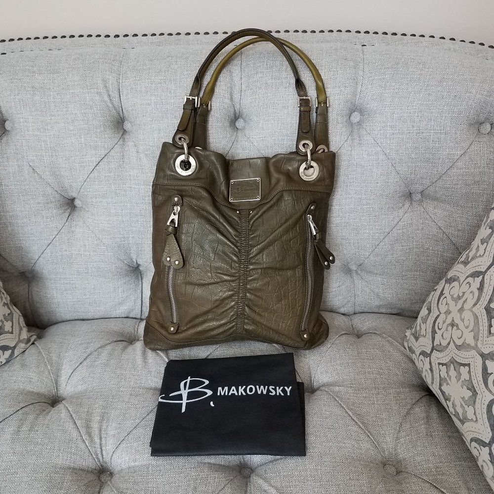 B. Makowsky tote